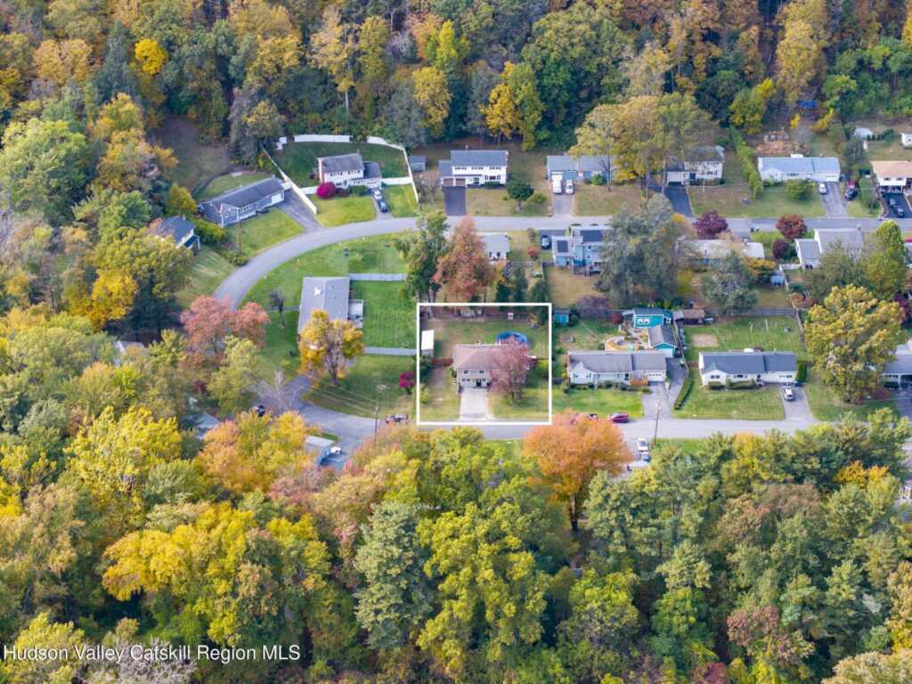 30 Willow Road, Saugerties, NY 12477 - Photo 38 of 40