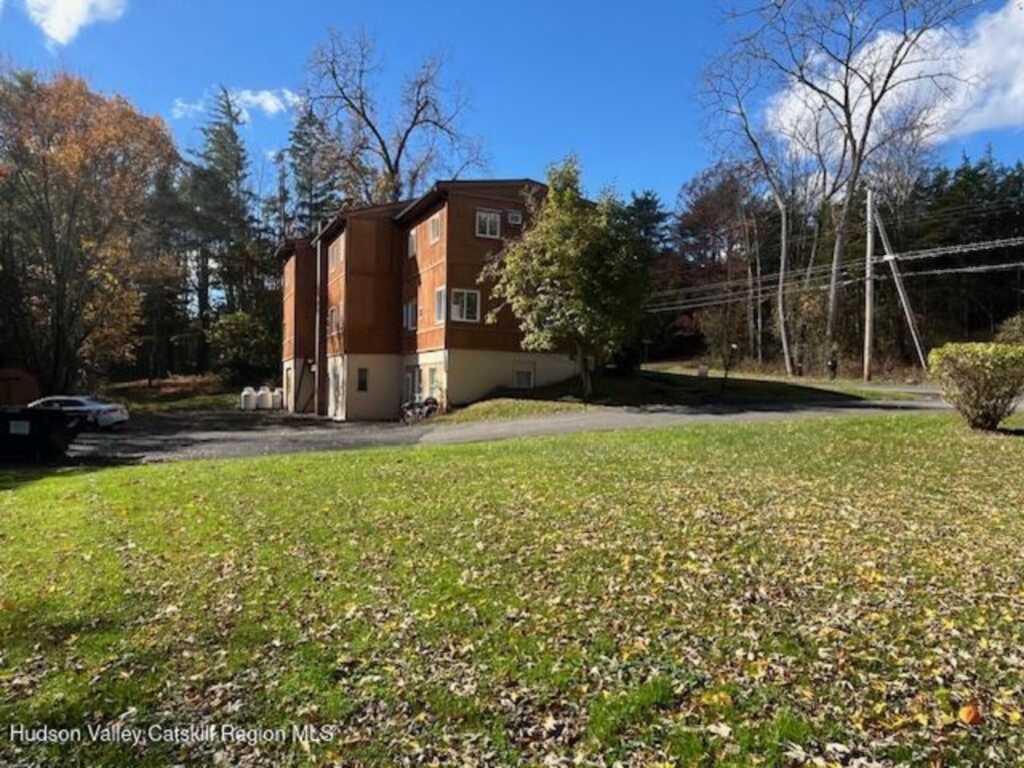 1050 Lucas Avenue, Unit #B, Hurley, NY 12443 - Photo 7 of 7