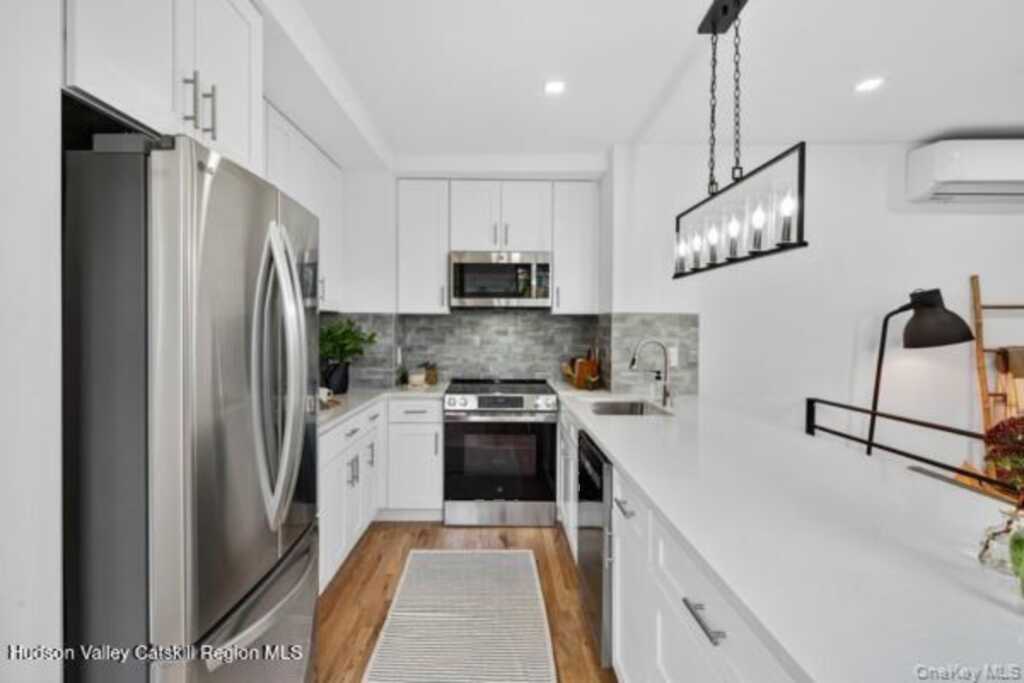 26 Gill Street, Kingston, NY 12401 - Photo 10 of 25