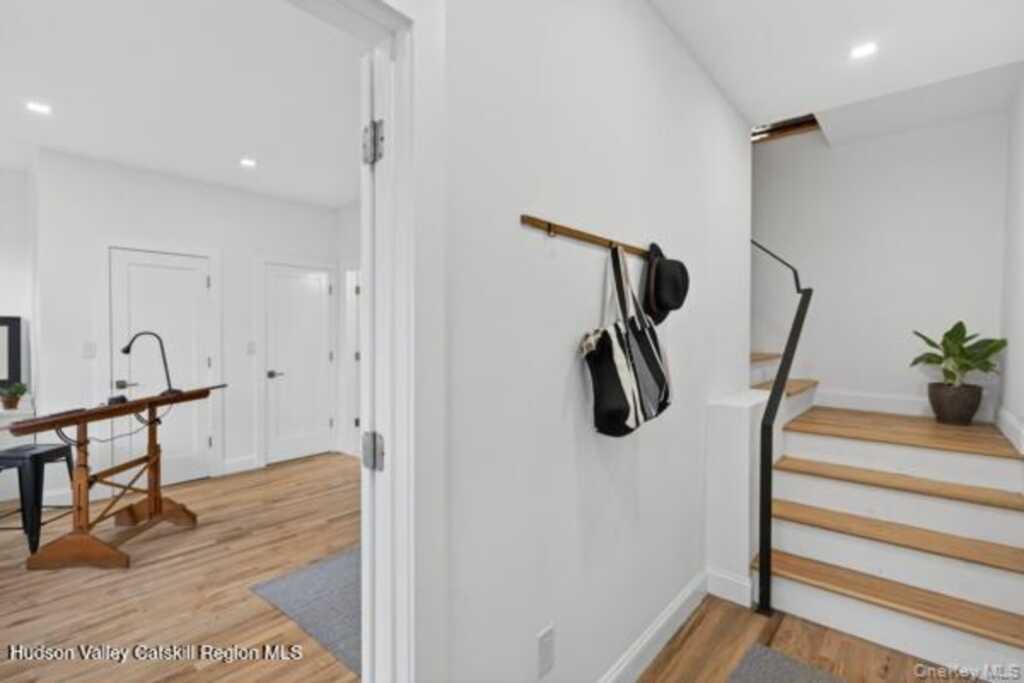 26 Gill Street, Kingston, NY 12401 - Photo 20 of 25