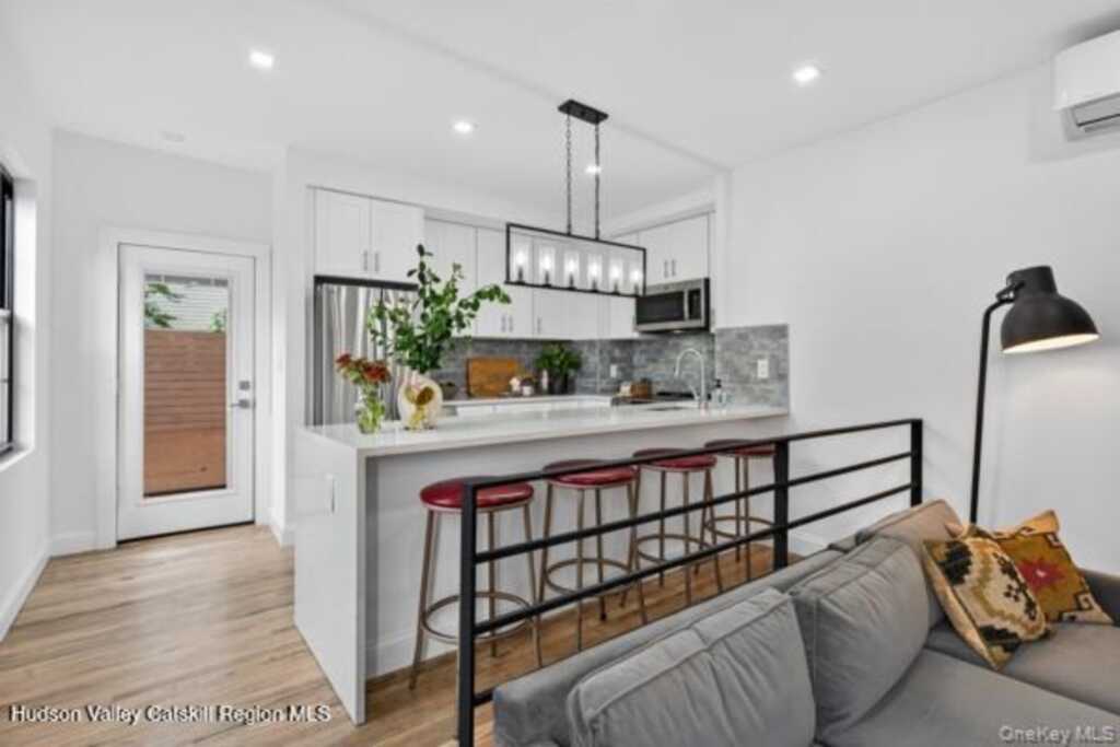 26 Gill Street, Kingston, NY 12401 - Photo 6 of 25