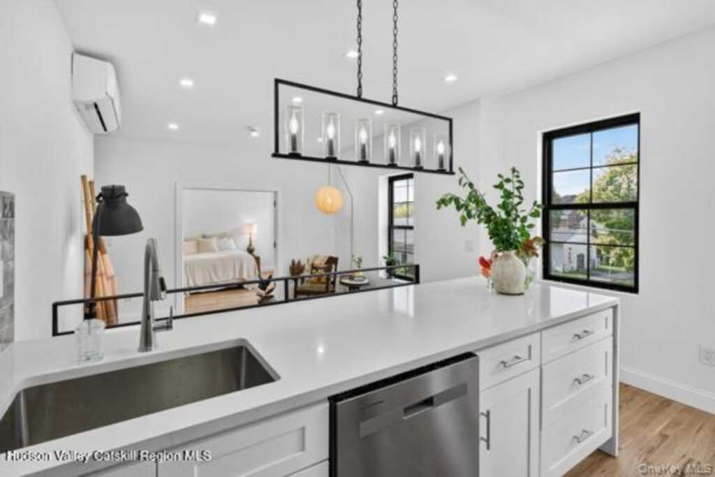 26 Gill Street, Kingston, NY 12401 - Photo 7 of 25