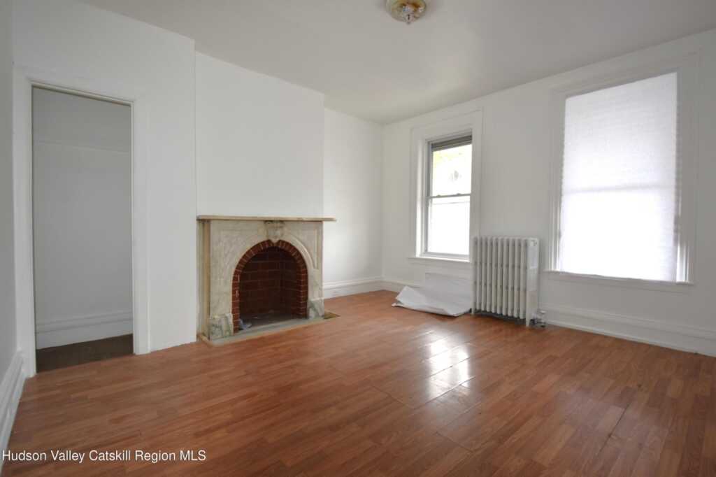 51 Henry Street, Kingston, NY 12401 - Photo 5 of 31