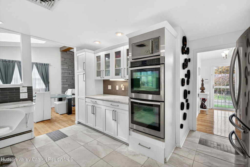 179 Hilltop Drive, Hurley, NY 12443 - Photo 14 of 50