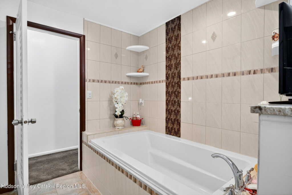 179 Hilltop Drive, Hurley, NY 12443 - Photo 36 of 50