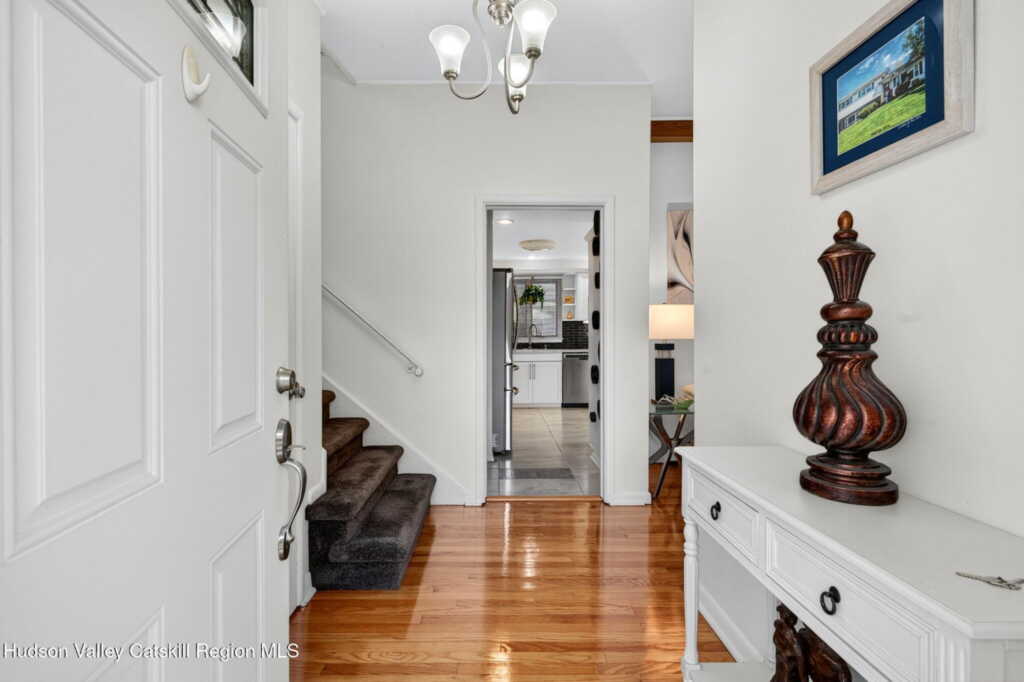 179 Hilltop Drive, Hurley, NY 12443 - Photo 4 of 50