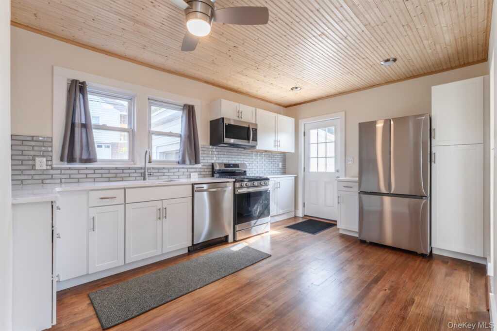 86 Stephan, Kingston, NY 12401 - Photo 15 of 39