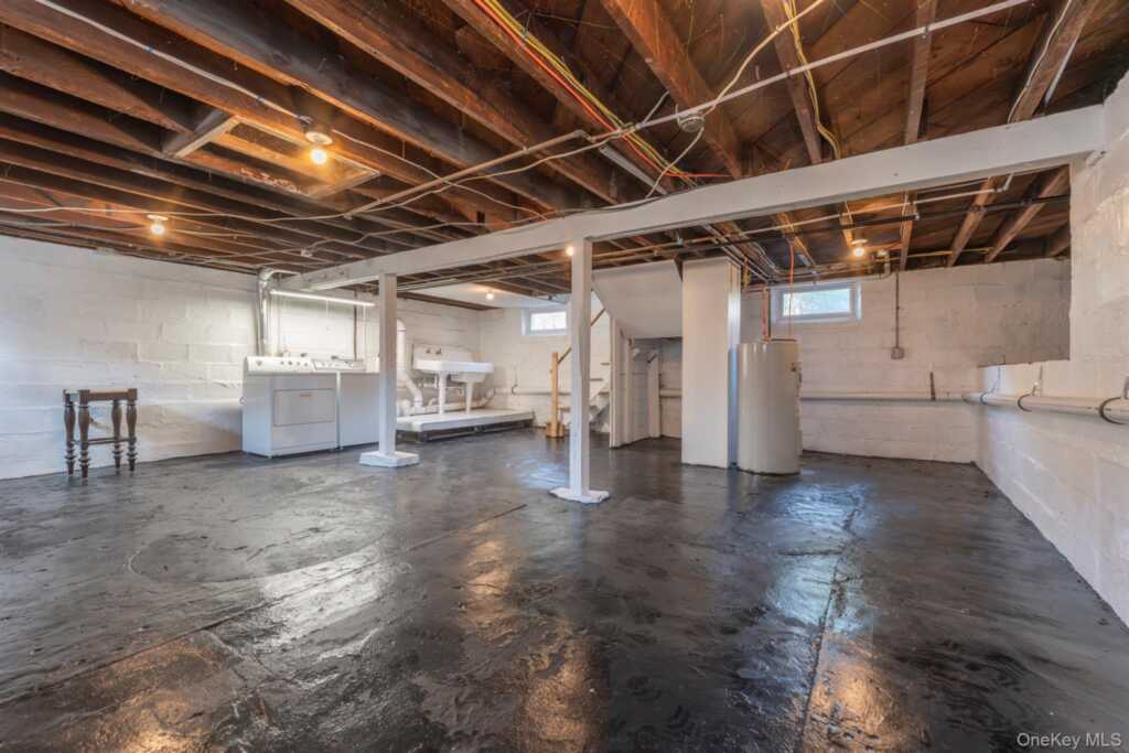 86 Stephan, Kingston, NY 12401 - Photo 32 of 39