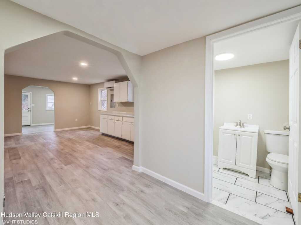 931 Orlando Street, Kingston, NY 12401 - Photo 10 of 16