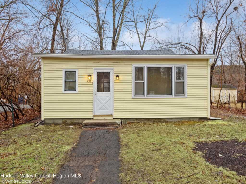 931 Orlando Street, Kingston, NY 12401 - Photo 14 of 16