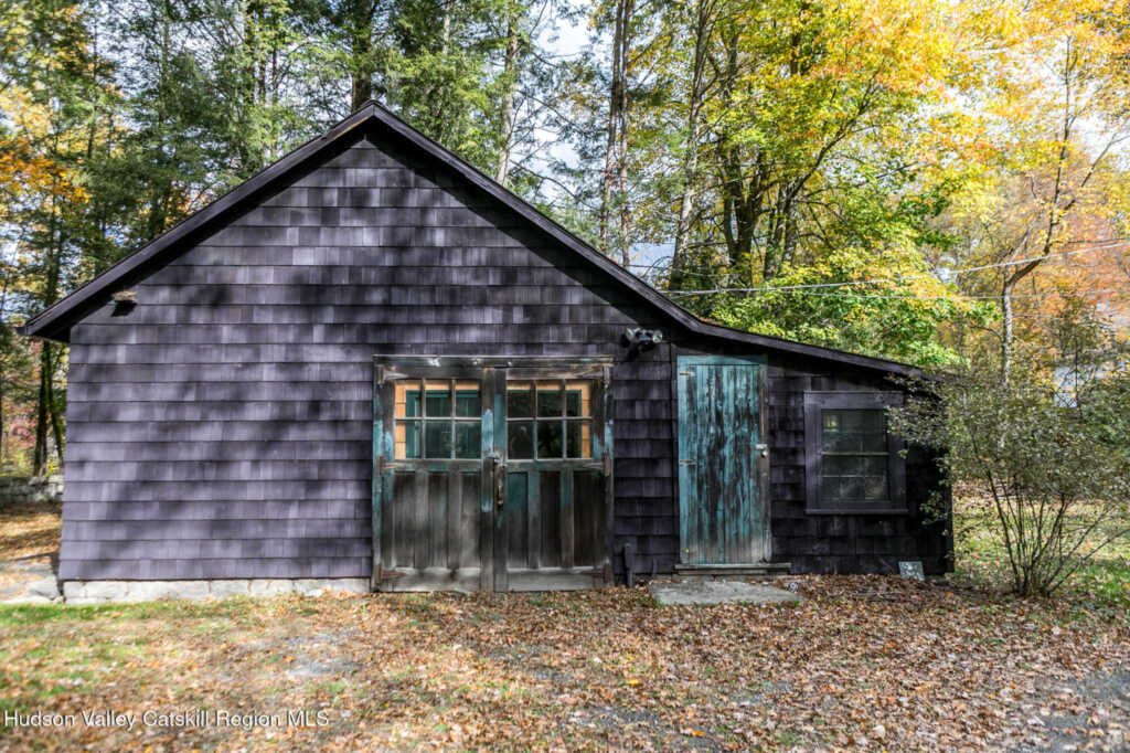 146 Glenerie Boulevard, Saugerties, NY 12477 - Photo 23 of 32