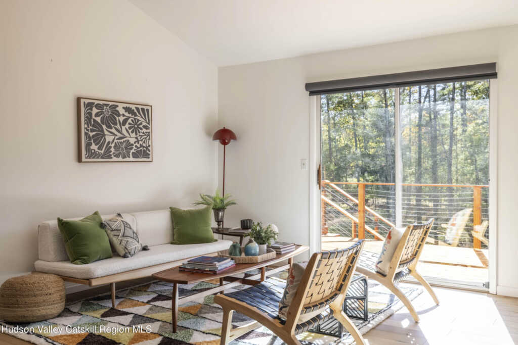 4 Munchkin Lane, Woodstock, NY 12498 - Photo 5 of 35