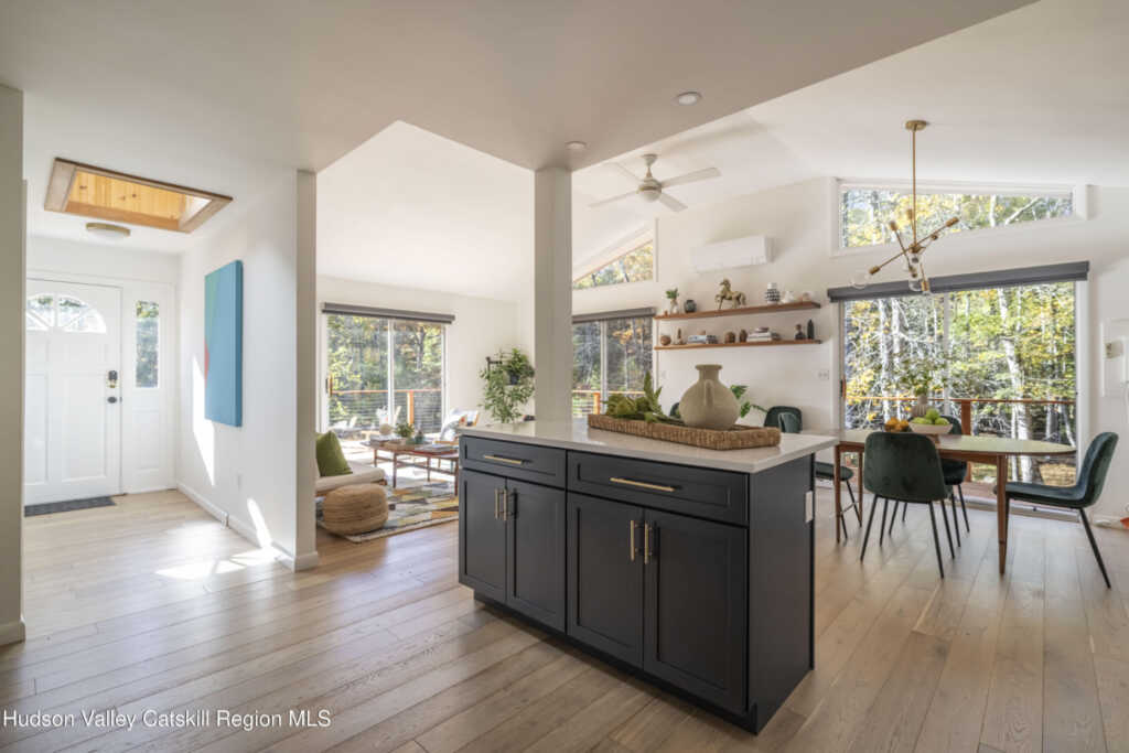 4 Munchkin Lane, Woodstock, NY 12498 - Photo 8 of 35