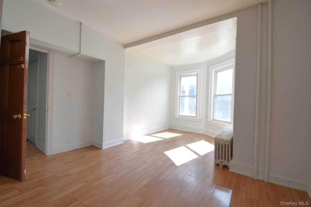 51 Henry Street, Kingston, NY 12401 - Photo 10 of 32