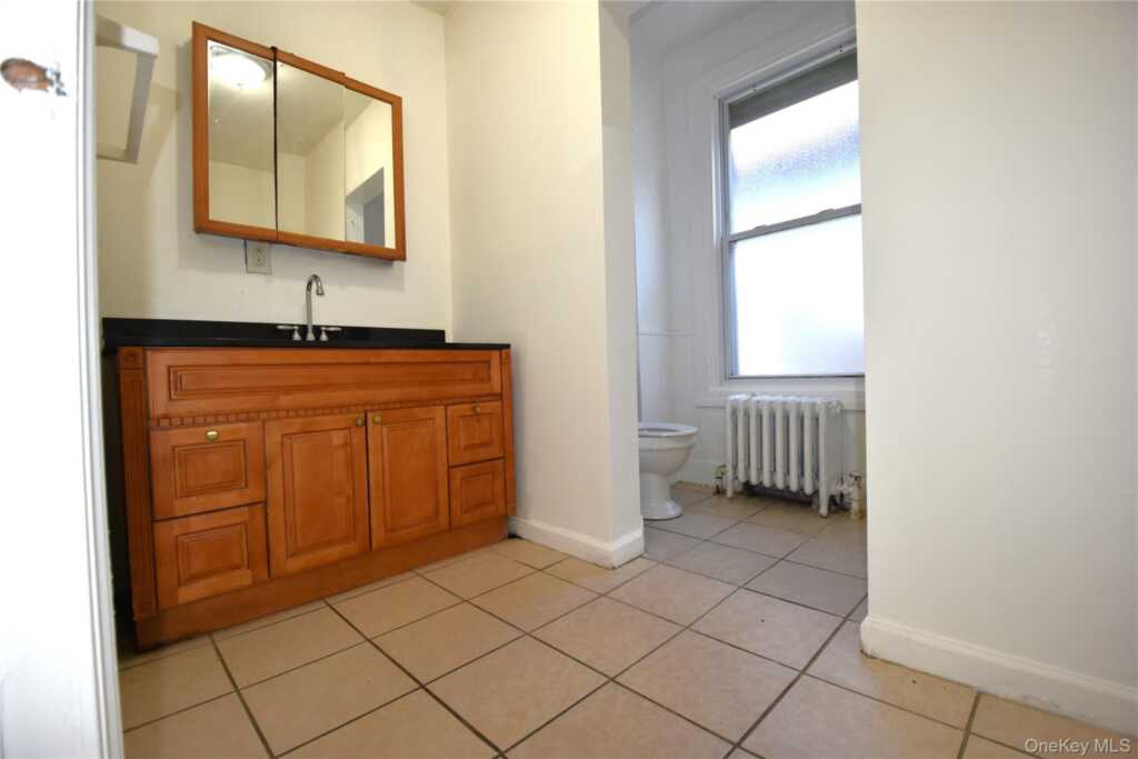 51 Henry Street, Kingston, NY 12401 - Photo 23 of 32