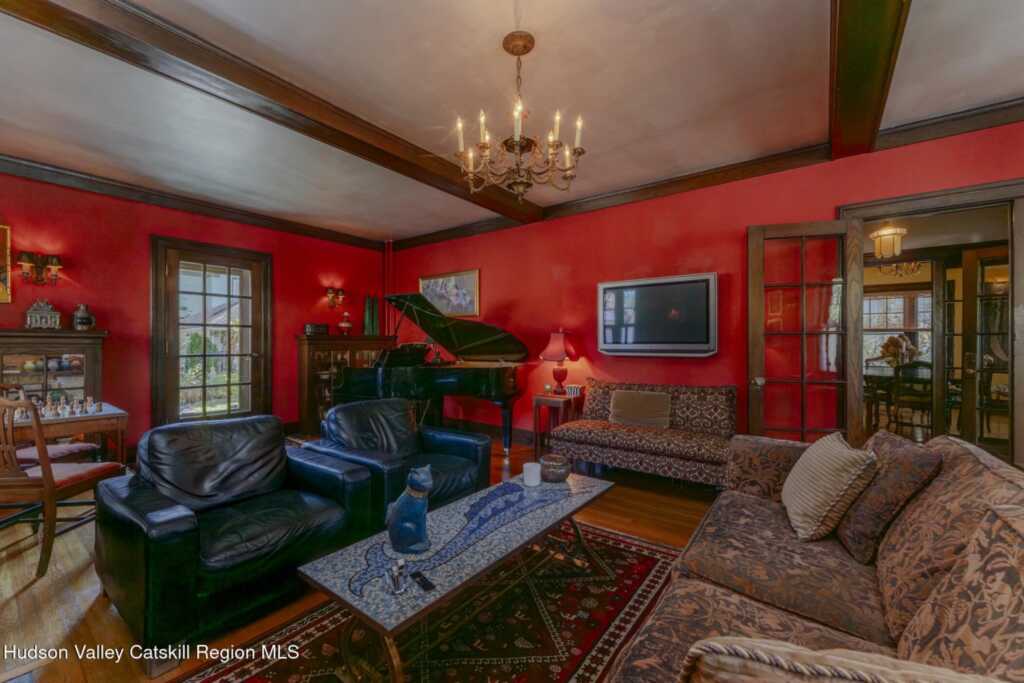 256 Albany Avenue, Kingston, NY 12401 - Photo 12 of 50