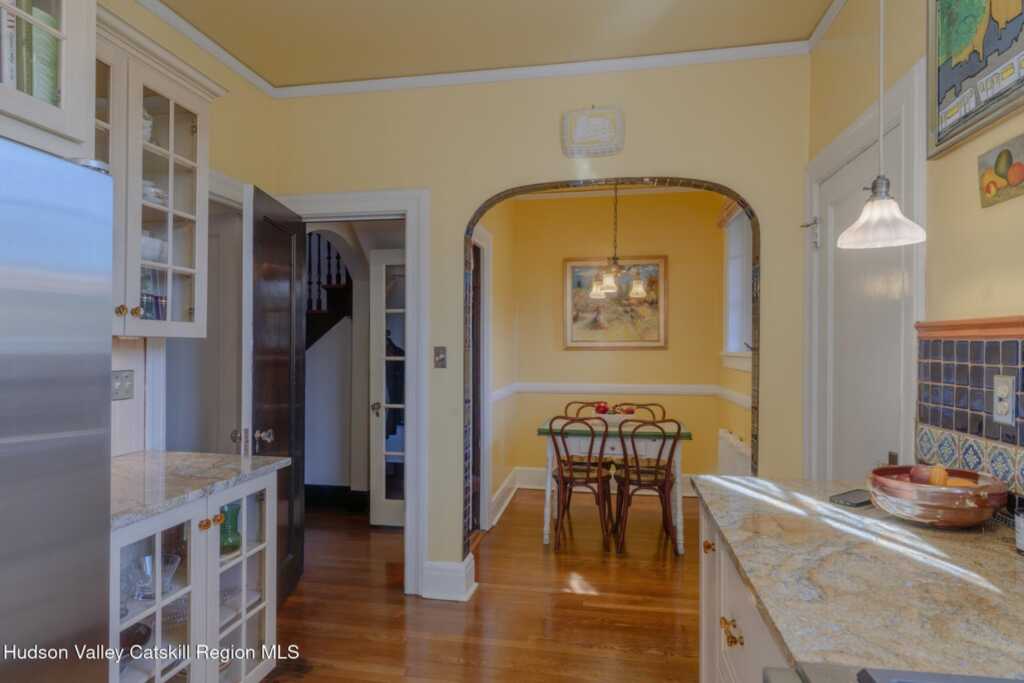 256 Albany Avenue, Kingston, NY 12401 - Photo 27 of 50