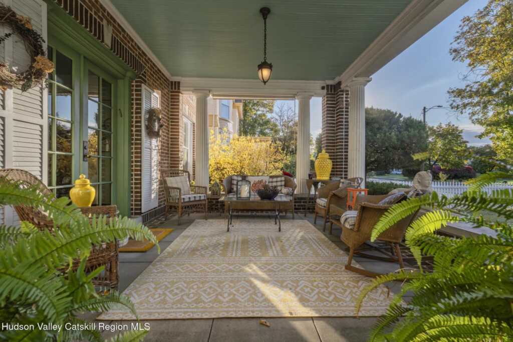 256 Albany Avenue, Kingston, NY 12401 - Photo 5 of 50