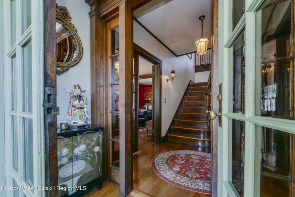 256 Albany Avenue, Kingston, NY 12401 - Photo 8 of 50