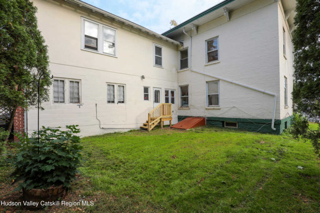 23 Lafayette Street, Saugerties, NY 12477 - Photo 25 of 38