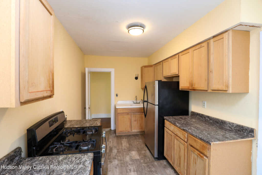 23 Lafayette Street, Saugerties, NY 12477 - Photo 26 of 38