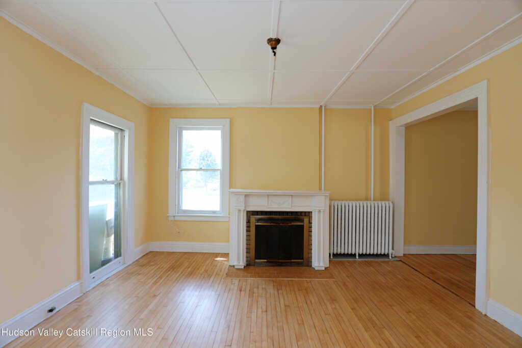 23 Lafayette Street, Saugerties, NY 12477 - Photo 3 of 38