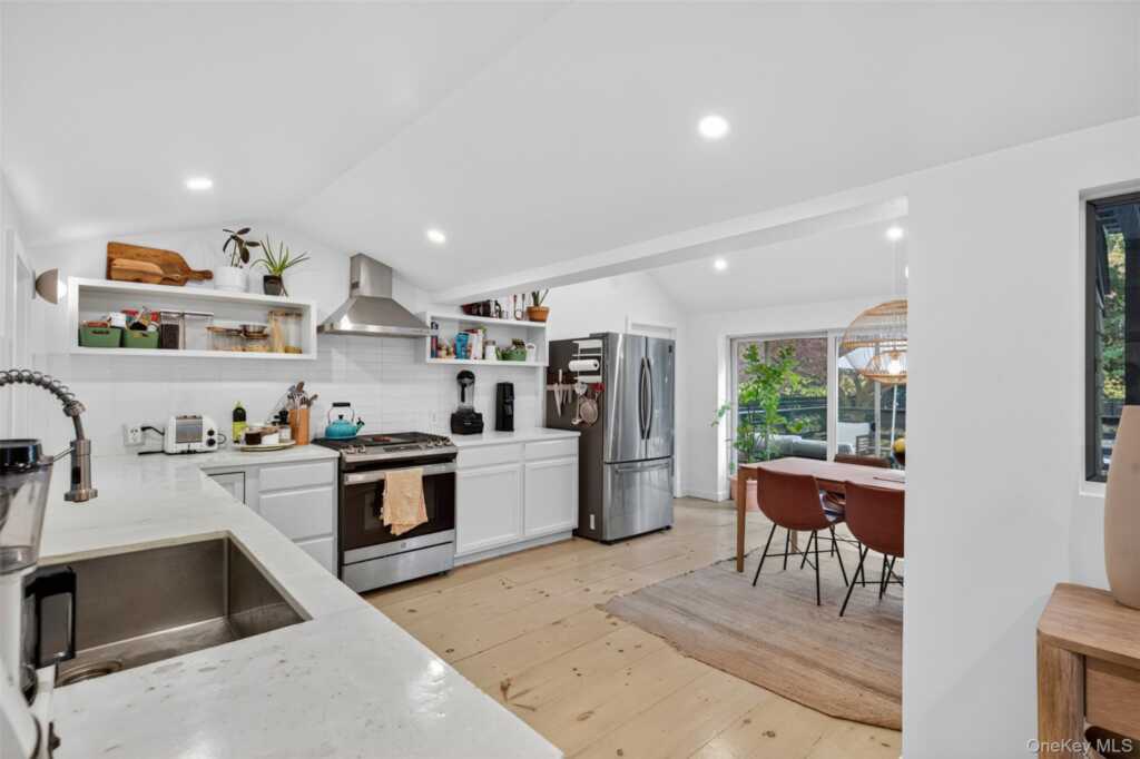 718 Springtown Road, Rosendale, NY 12486 - Photo 17 of 31