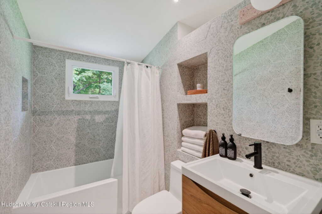 29 Yerry Hill Road, Woodstock, NY 12498 - Photo 19 of 28