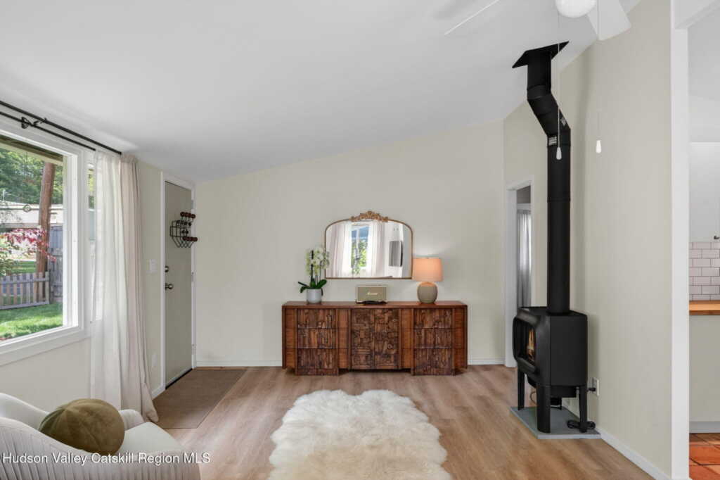 29 Yerry Hill Road, Woodstock, NY 12498 - Photo 5 of 28