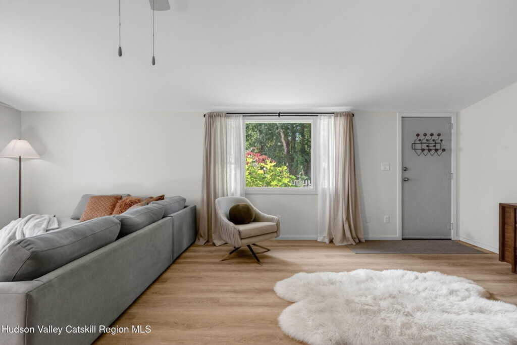 29 Yerry Hill Road, Woodstock, NY 12498 - Photo 6 of 28