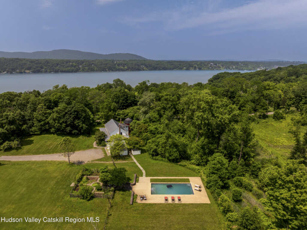 243 Morton Road, Rhinebeck, NY 12572