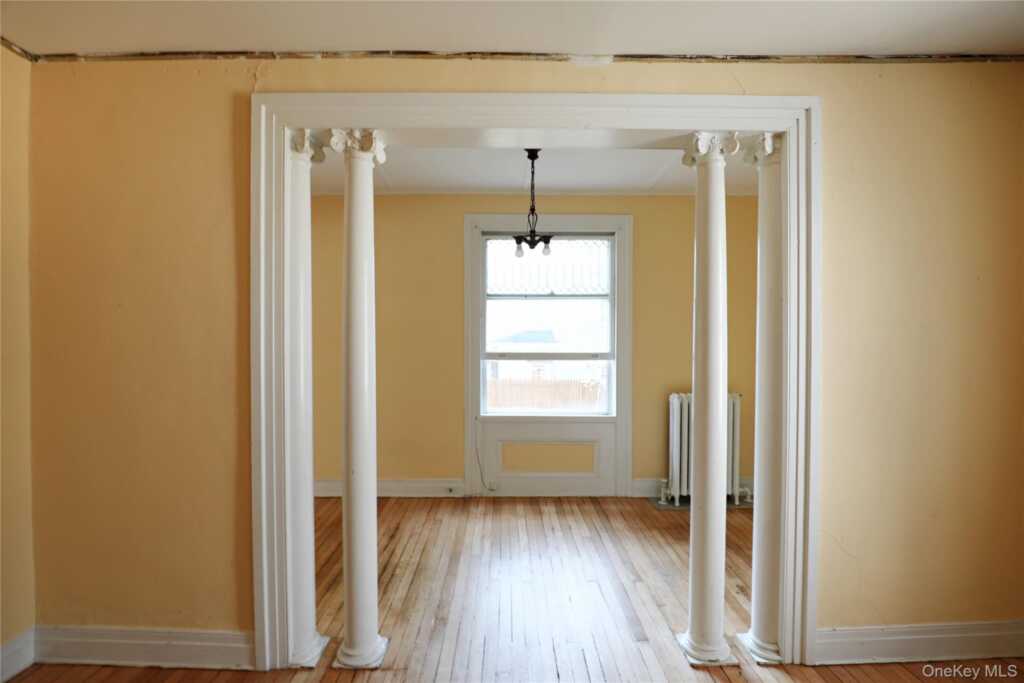 23 Lafayette Street, Saugerties, NY 12477 - Photo 5 of 39