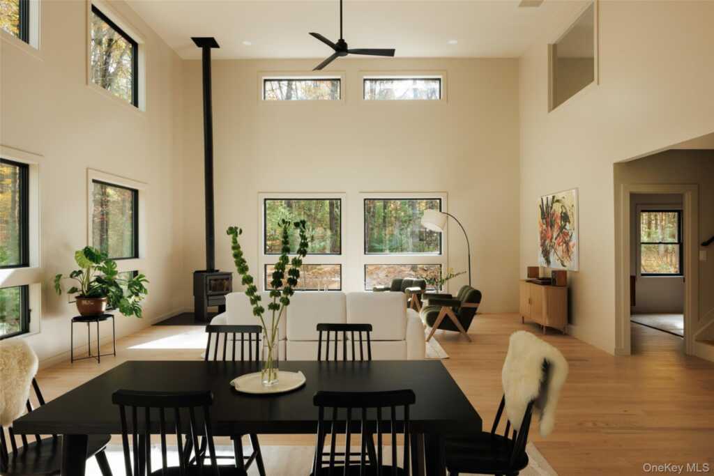 210 Dutchtown Road, Saugerties, NY 12477 - Photo 13 of 27