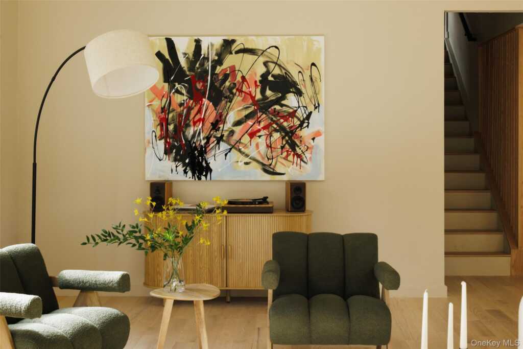 210 Dutchtown Road, Saugerties, NY 12477 - Photo 8 of 27