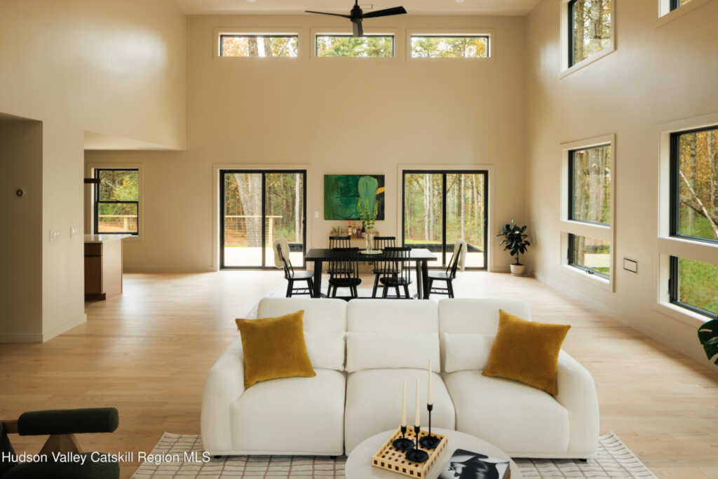 210 Dutchtown Road, Saugerties, NY 12477 - Photo 9 of 27