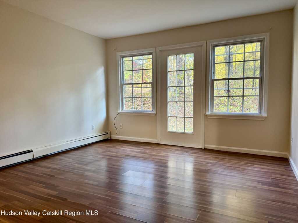 16-1 Huguenot Street, New Paltz, NY 12561 - Photo 5 of 12