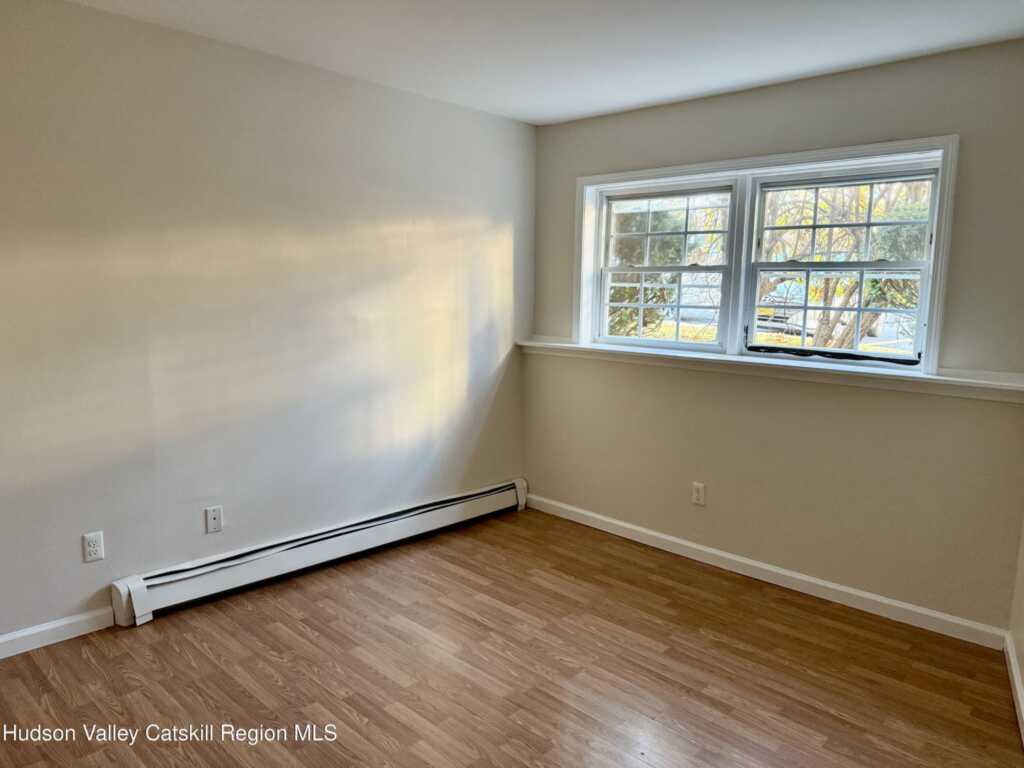 16-1 Huguenot Street, New Paltz, NY 12561 - Photo 7 of 12