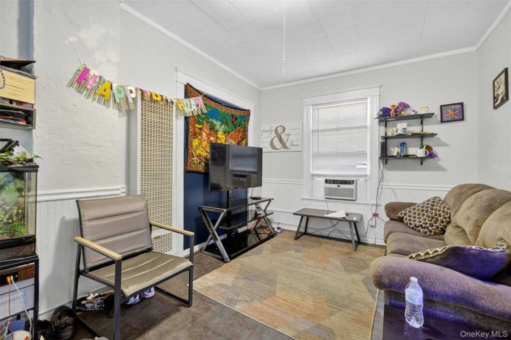 170 Downs Street, Kingston, NY 12401 - Photo 15 of 27