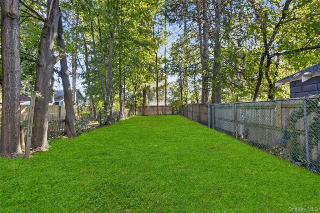 170 Downs Street, Kingston, NY 12401 - Photo 23 of 27