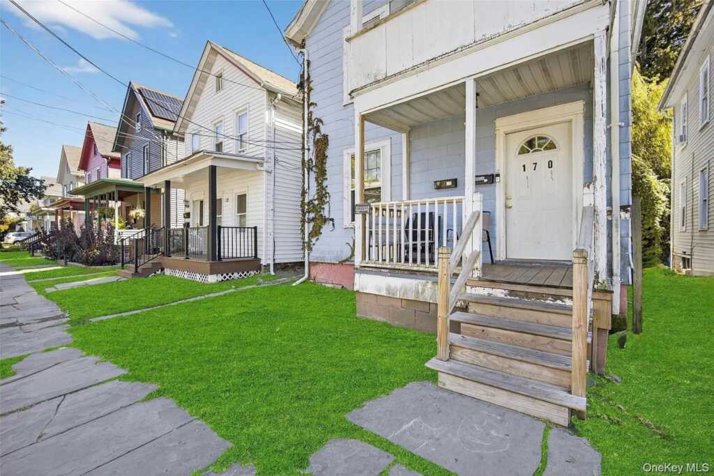 170 Downs Street, Kingston, NY 12401 - Photo 3 of 27