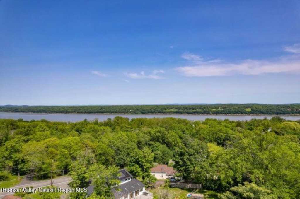 3956 Route 9w, Saugerties, NY 12477 - Photo 3 of 20