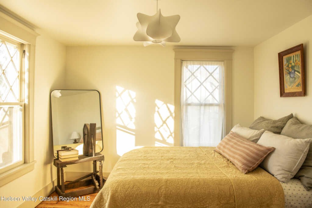 50 Staples Street, Kingston, NY 12401 - Photo 11 of 21