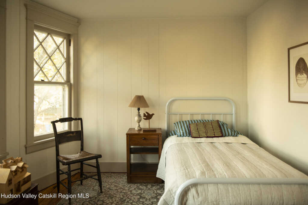 50 Staples Street, Kingston, NY 12401 - Photo 15 of 21