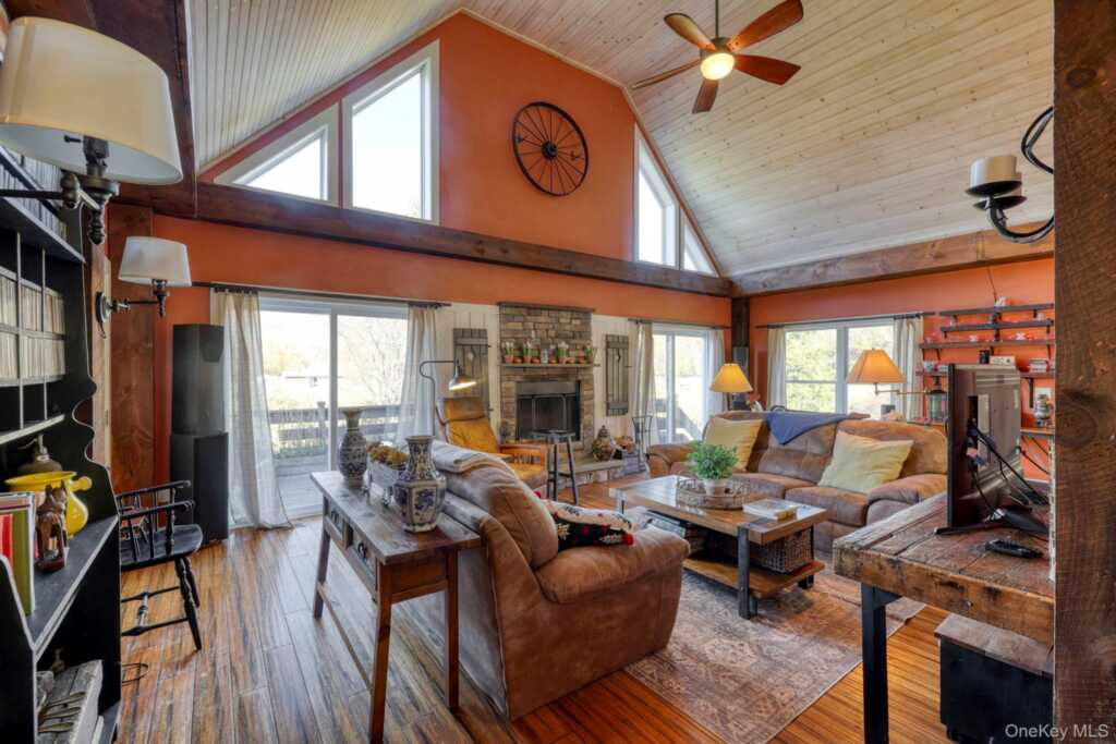 3837 Route 32, Saugerties, NY 12477 - Photo 12 of 40