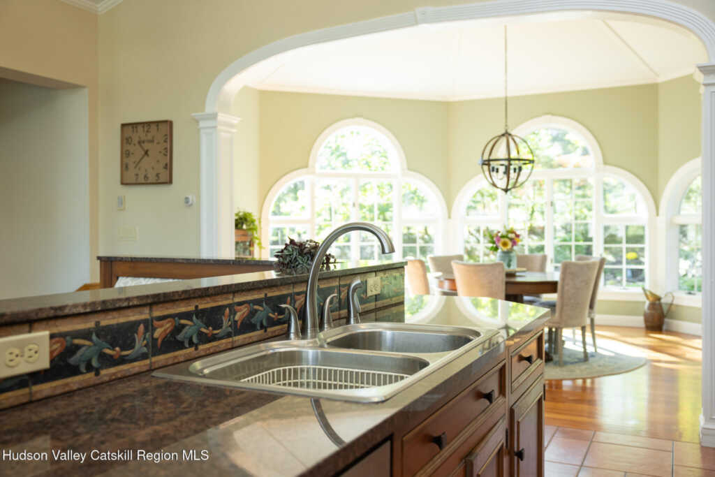 20 Ferry Street, Saugerties, NY 12477 - Photo 9 of 45