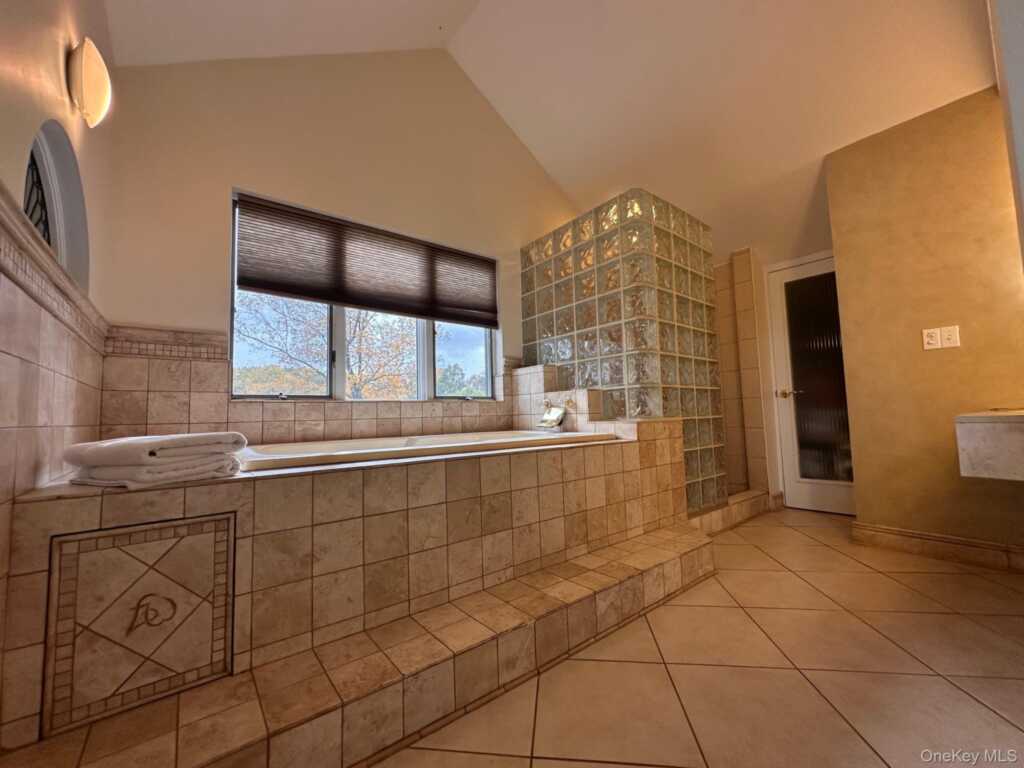 54 Deak Lane, Saugerties, NY 12477 - Photo 15 of 23