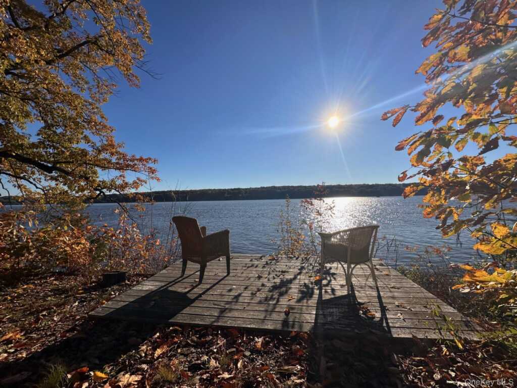 54 Deak Lane, Saugerties, NY 12477 - Photo 3 of 23