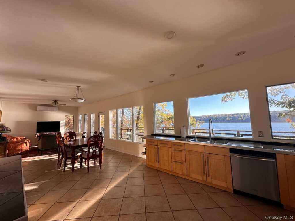 54 Deak Lane, Saugerties, NY 12477 - Photo 6 of 23