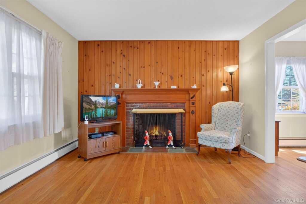 133 Sheryl Street, Hurley, NY 12443 - Photo 15 of 50