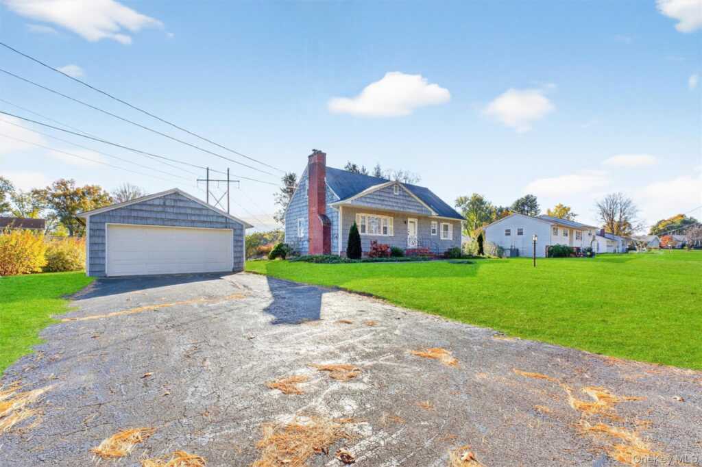 133 Sheryl Street, Hurley, NY 12443 - Photo 5 of 50